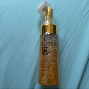 Predire Paris Gold Foaming Facial Cleanser